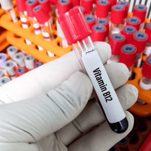 Vitamin B12 injection